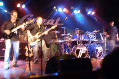 live-shot1